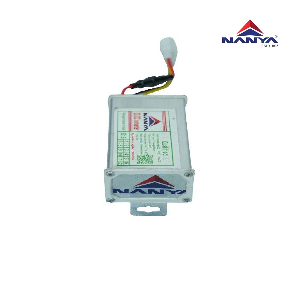10 Amp DC to DC Convertor - View 3