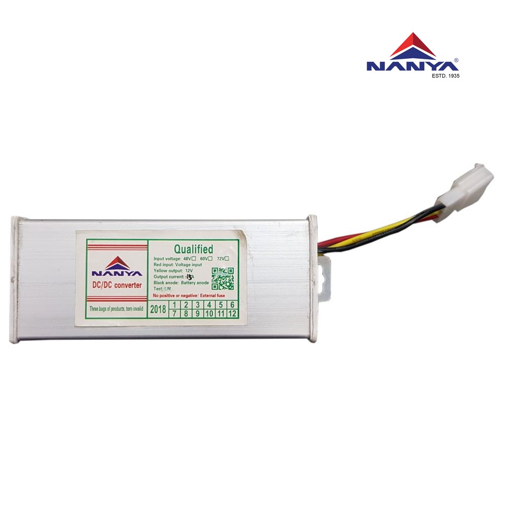 15 Amp DC to DC Convertor - View 3