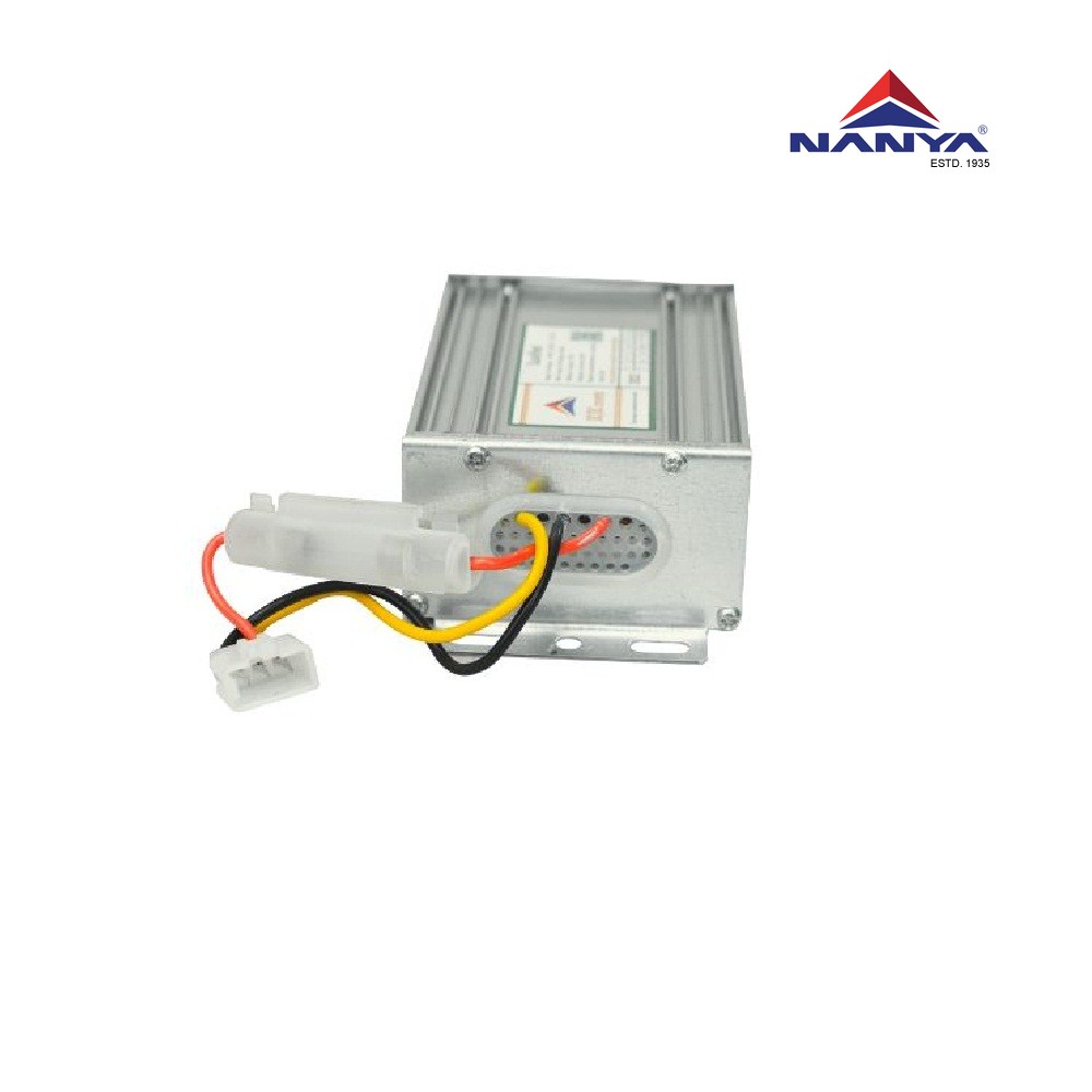 20 Amp DC to DC Convertor - View 2