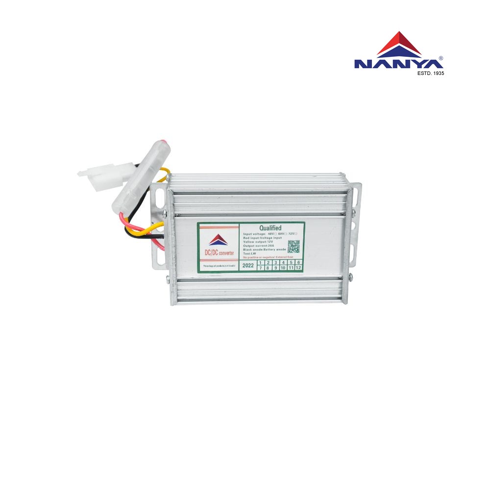 20 Amp DC to DC Convertor - View 4